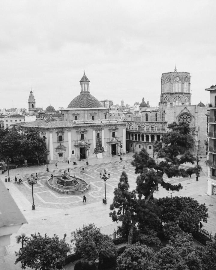 Myr Palacio Vallier Valencia Bagian luar foto The square in 1960