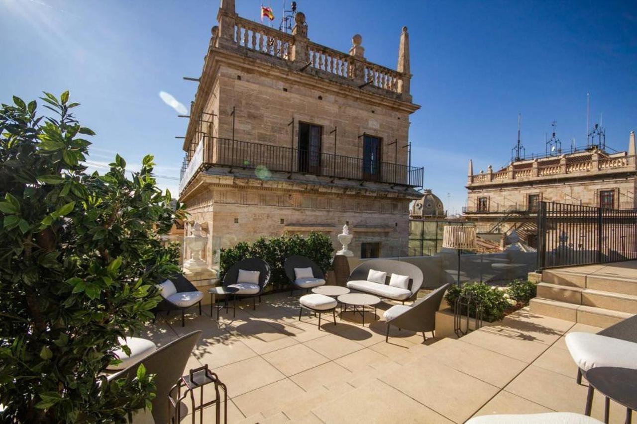 Myr Palacio Vallier Valencia Bagian luar foto Rooftop terrace