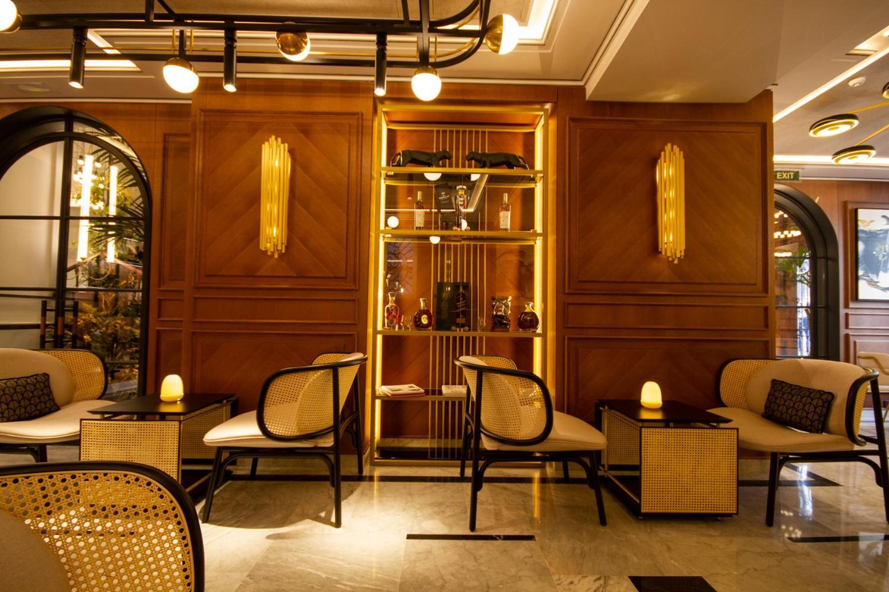 Myr Palacio Vallier Valencia Bagian luar foto The lobby