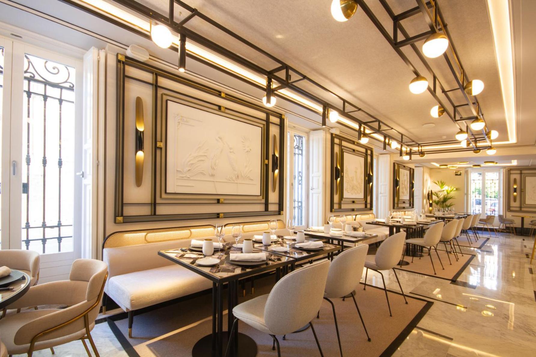 Myr Palacio Vallier Valencia Bagian luar foto Restaurant interior