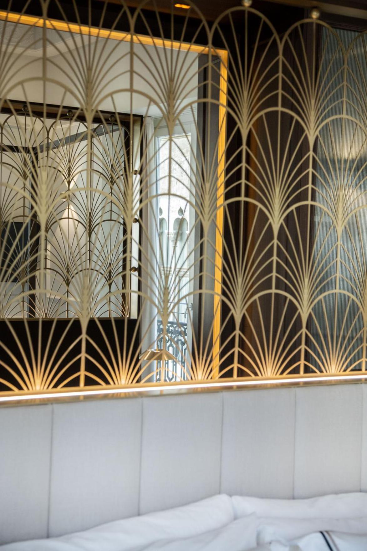 Myr Palacio Vallier Valencia Ruang foto Detail of the interior